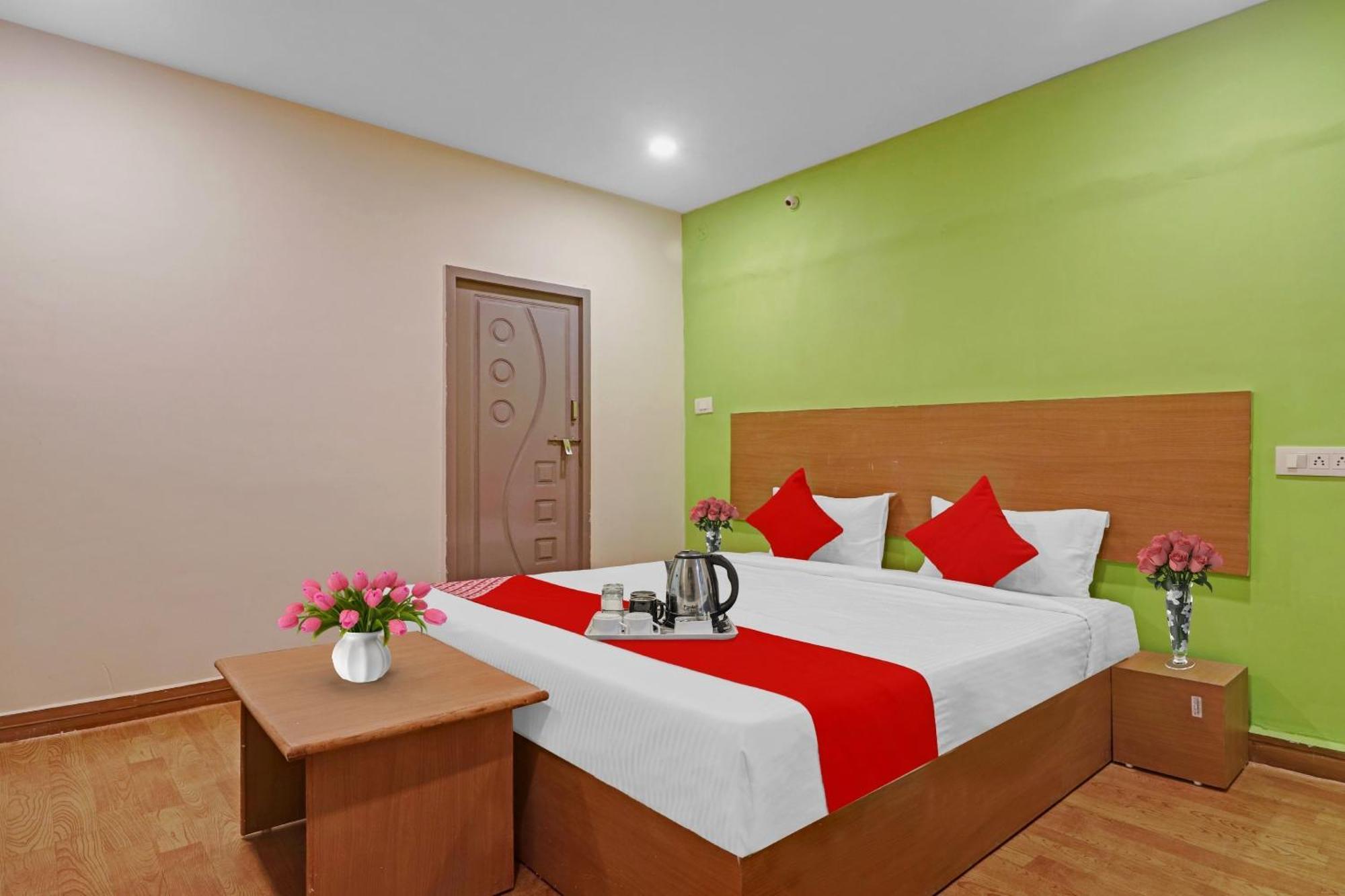 Hotel O Lavish Stay Hajdarábád Exteriér fotografie